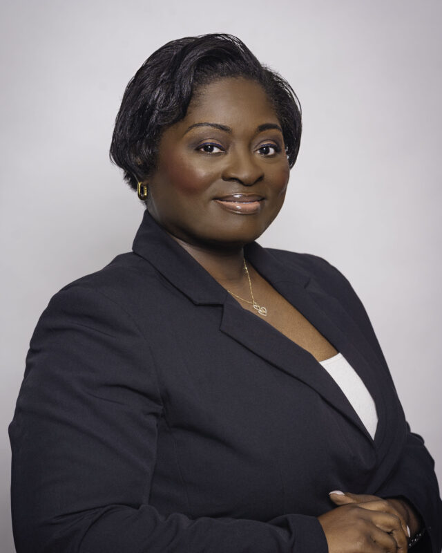 https://brunsonborno.com/wp-content/uploads/2026/08/Leslie-Harden_7123-640x800.jpg